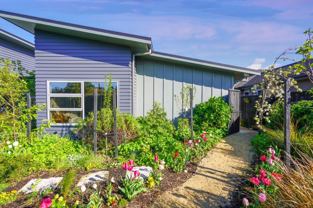 The Grey Studio@13A Carterton Exterior photo